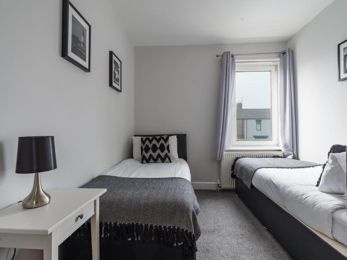 Haw Thorn House - 2 Bedroom, Ashington, Northumberland Ашингтон Экстерьер фото